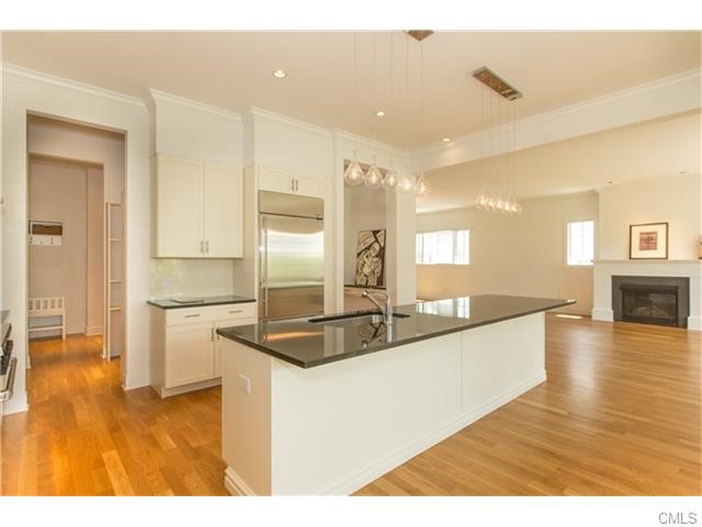 30 Kensett Lane, Darien, CT 06820