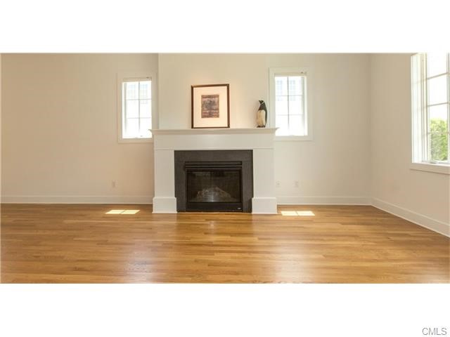 30 Kensett Lane, Darien, CT 06820