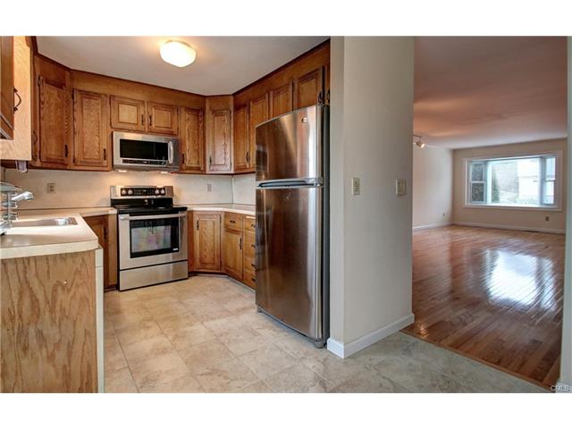 41 Dawn Street, Fairfield, CT 06824