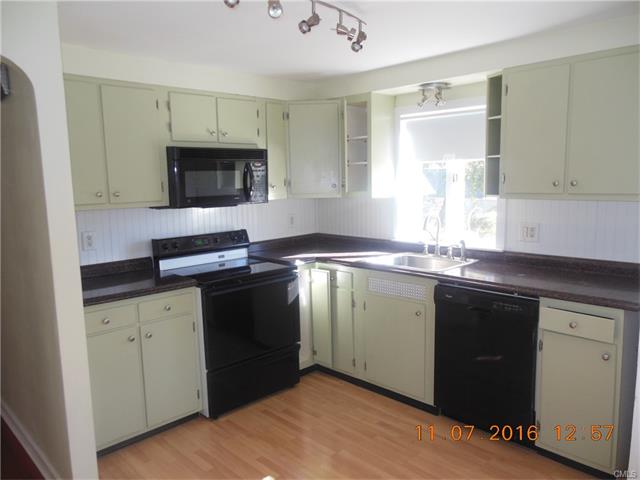 279 Reid Street, Fairfield, CT 06824