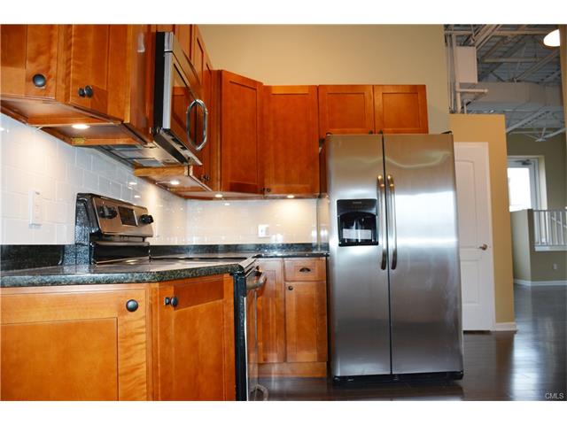 1139 Post Road, Fairfield, CT 06824