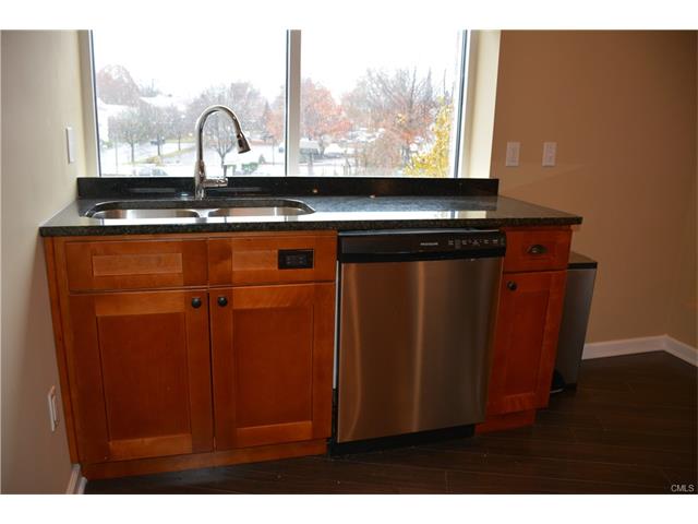1139 Post Road, Fairfield, CT 06824