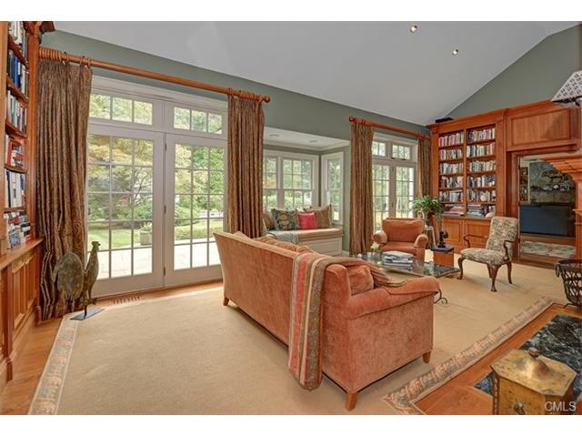 1800 Hillside Road, Fairfield, CT 06824