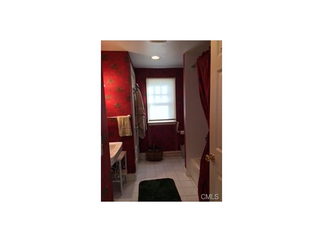 1037 Fairfield Beach Road, Fairfield, CT 06824