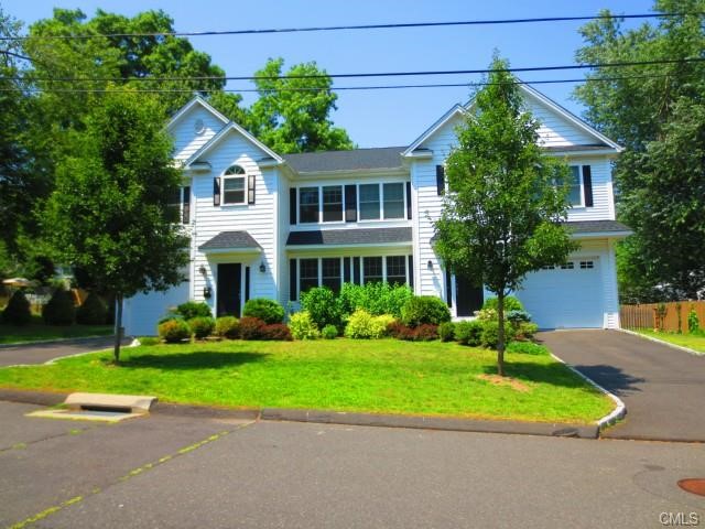 32 Bonney Terrace, Fairfield, CT 06824