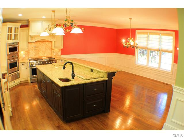 27 Old Black Rock Turnpike, Fairfield, CT 06824