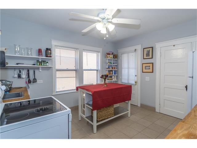 92 Thorpe Street, Fairfield, CT 06824