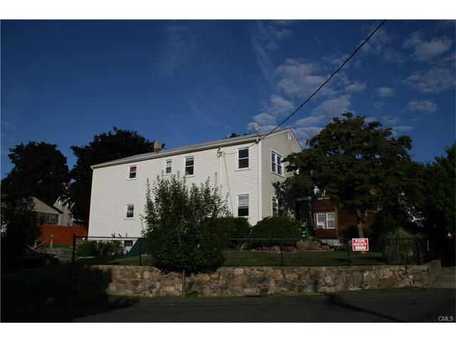 80 Riverside Drive, Fairfield, CT 06824