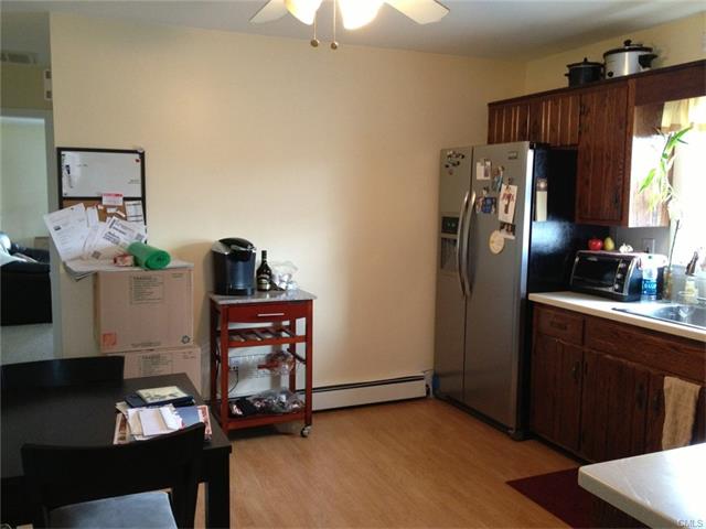 80 Riverside Drive, Fairfield, CT 06824