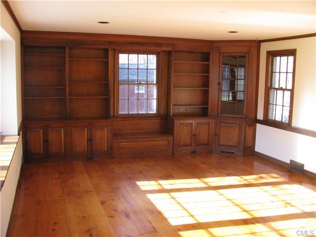 1681 Hillside Road, Fairfield, CT 06824