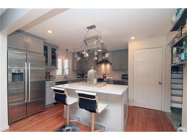 219 Pansy Road, Fairfield, CT 06824