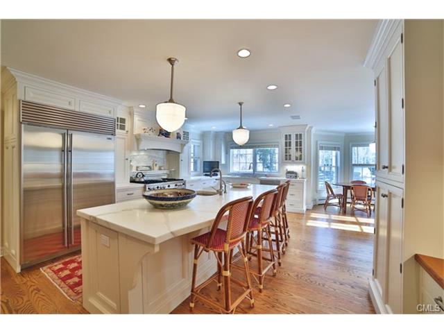 4480 Congress Street, Fairfield, CT 06824