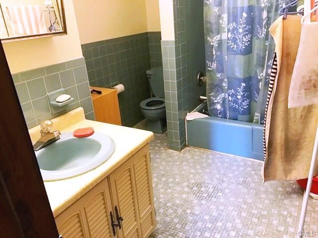 66 Overlook Avenue, Fairfield, CT 06824
