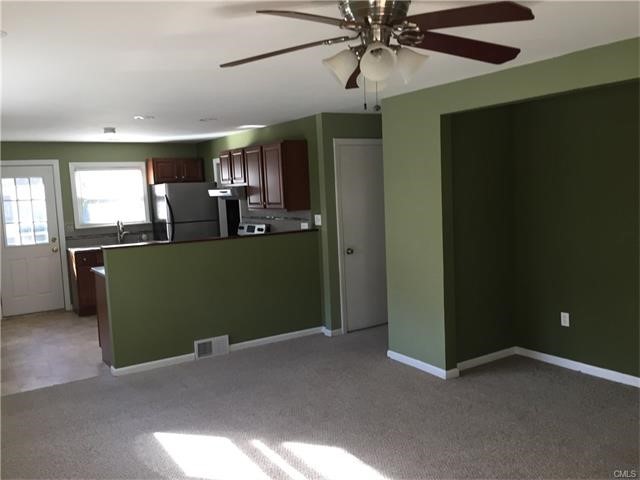 25 Rena Place, Fairfield, CT 06825