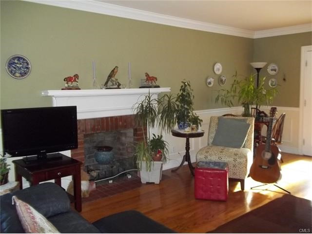 1033 Black Rock Turnpike, Fairfield, CT 06825