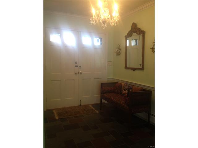 927 Burroughs Road, Fairfield, CT 06825