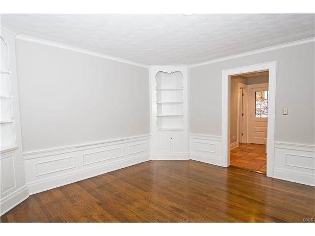 74 Woodside Circle, Fairfield, CT 06825