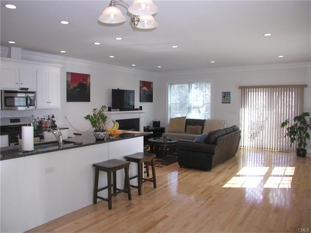 249 York Road, Fairfield, CT 06825