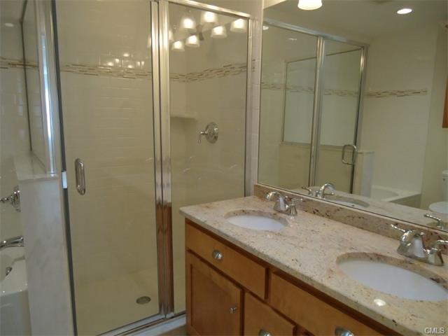 249 York Road, Fairfield, CT 06825