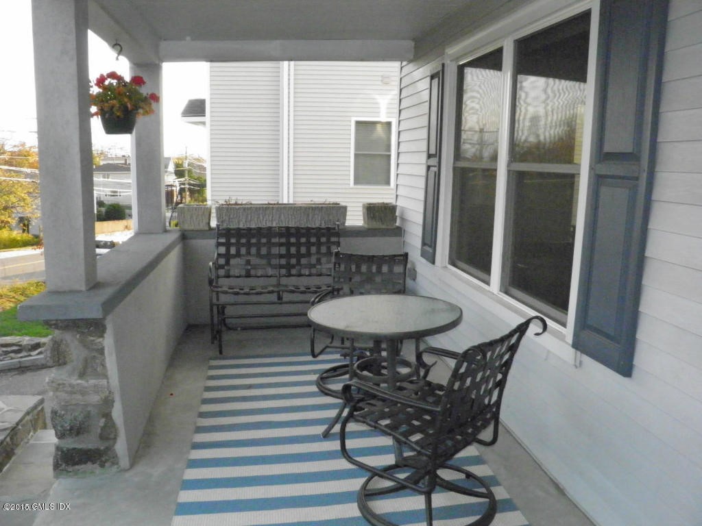 194 Hamilton Avenue, Greenwich, CT 06830