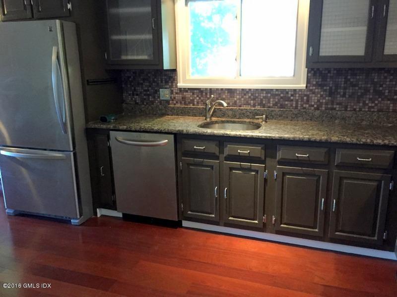29 Division Street West, Greenwich, CT 06830