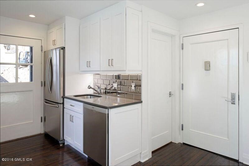 60 Oak Ridge Street, Greenwich, CT 06830