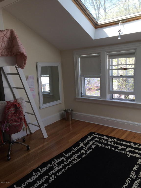 35 Rockview Drive, Greenwich, CT 06830