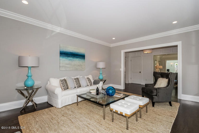 35 Indian Harbor Drive, Greenwich, CT 06830