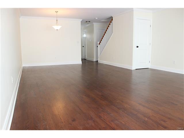 33 Putnam Green, Greenwich, CT 06830