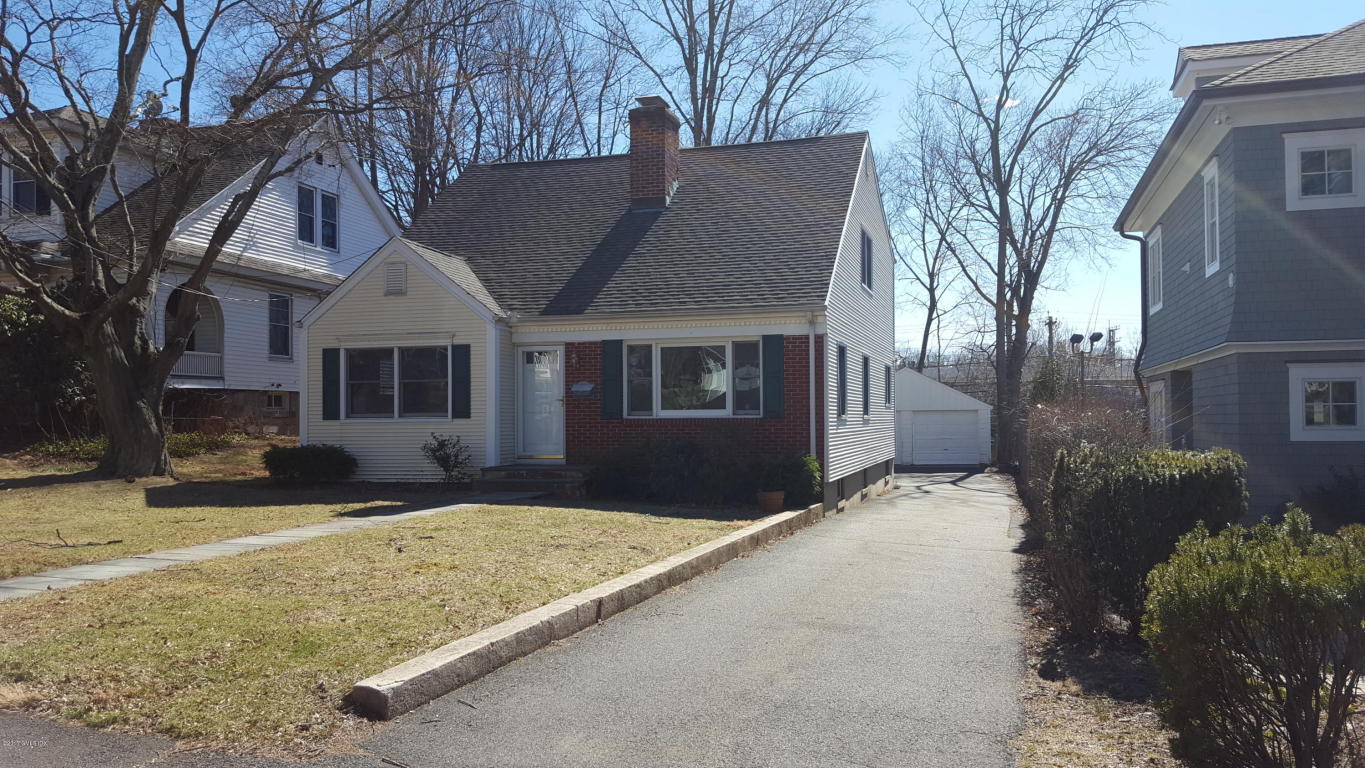35 Woodland Drive, Greenwich, CT 06830
