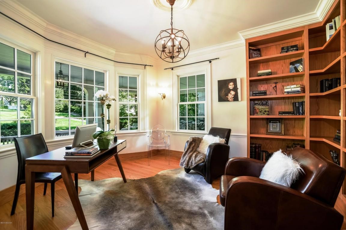100 Brookside Drive, Greenwich, CT 06831