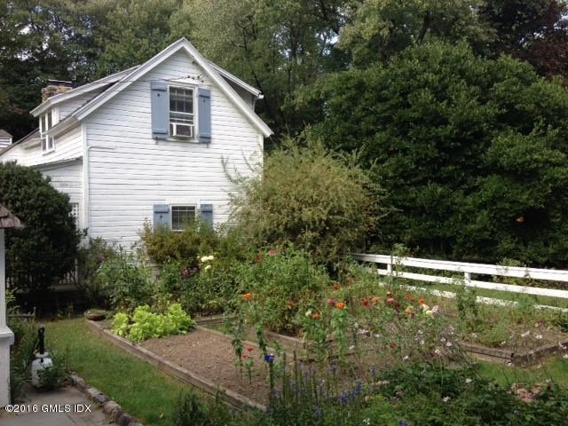 39 Buckfield Lane, Greenwich, CT 06831