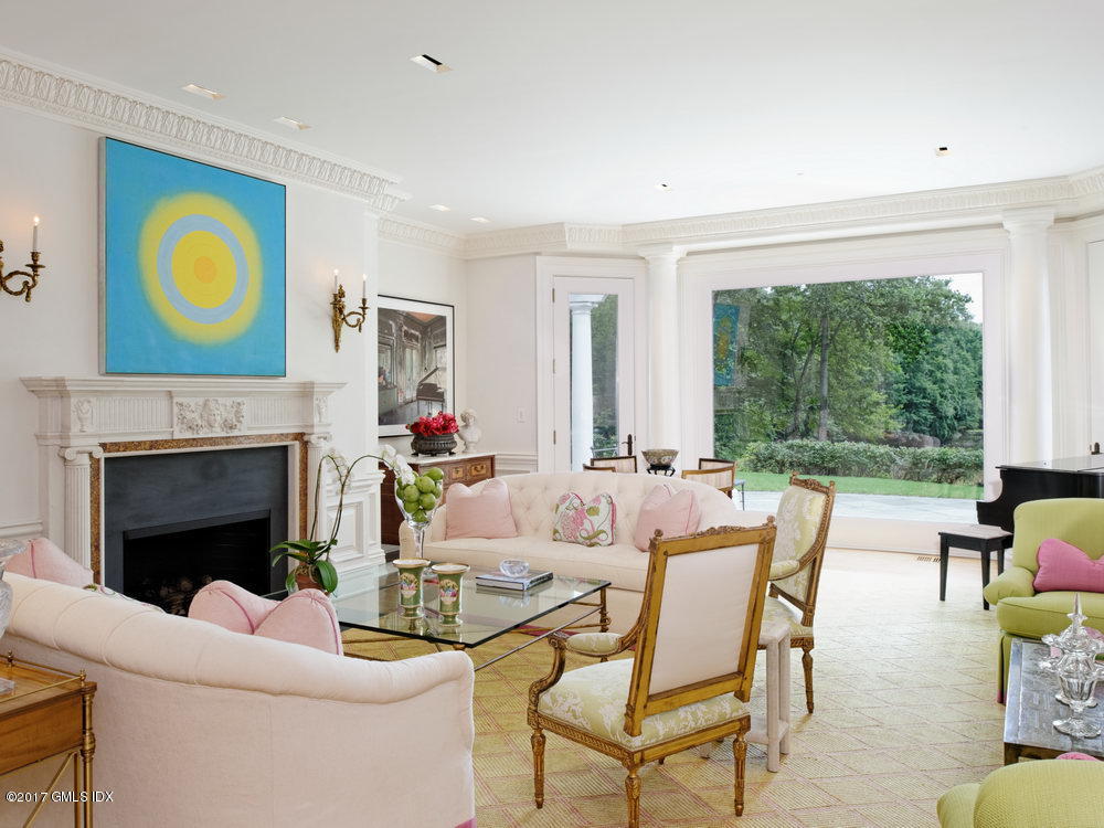 7 Wyckham Hill Lane, Greenwich, CT 06831
