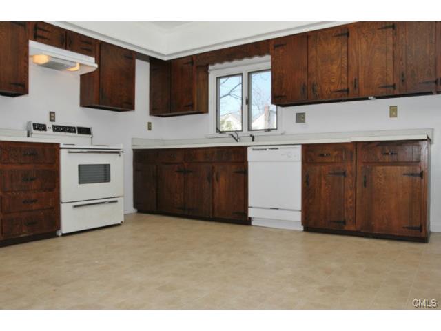 57 East Avenue, New Canaan, CT 06840