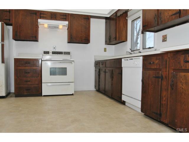 57 East Avenue, New Canaan, CT 06840