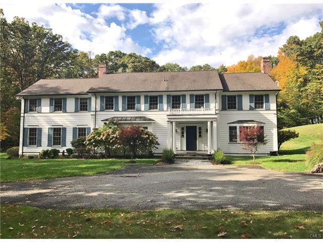 51 Squires Lane, New Canaan, CT 06840