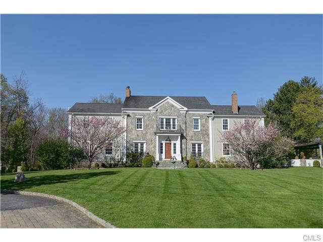 31 Deacons Way, New Canaan, CT 06840