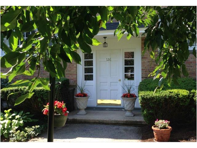 126 Heritage Hill Road, New Canaan, CT 06840