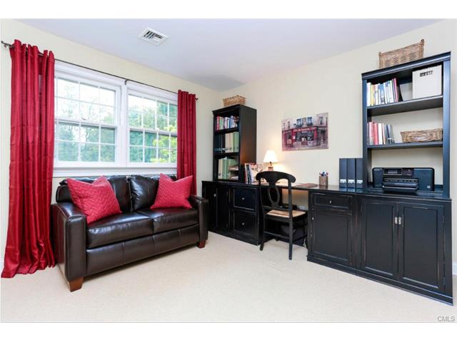 126 Heritage Hill Road, New Canaan, CT 06840