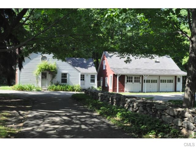 1271 Oenoke Ridge, New Canaan, CT 06840