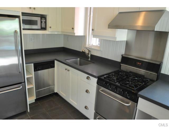 1271 Oenoke Ridge, New Canaan, CT 06840