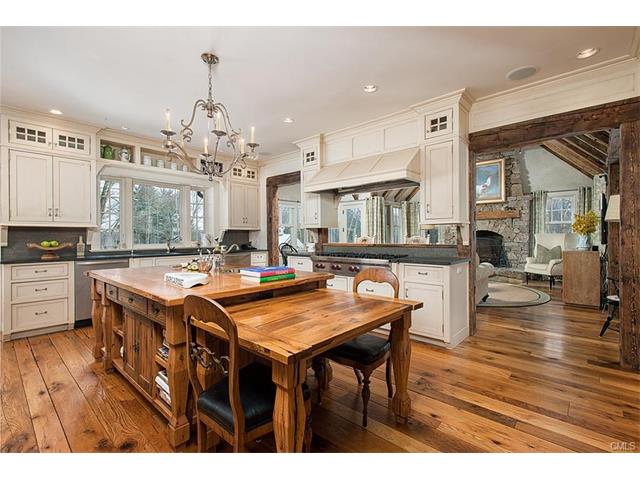 340 Country Club Road, New Canaan, CT 06840