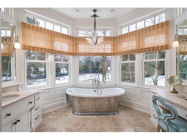 340 Country Club Road, New Canaan, CT 06840
