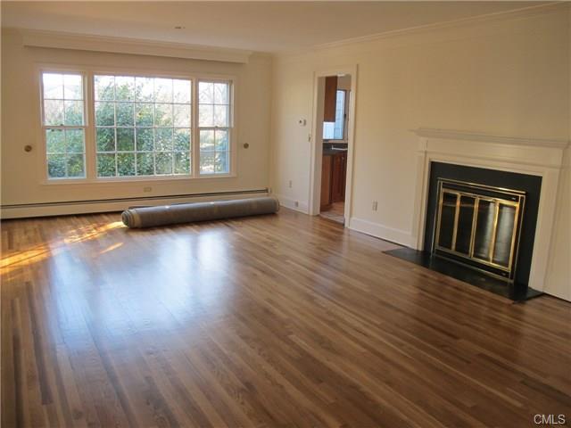 25 Kimberly Place, New Canaan, CT 06840