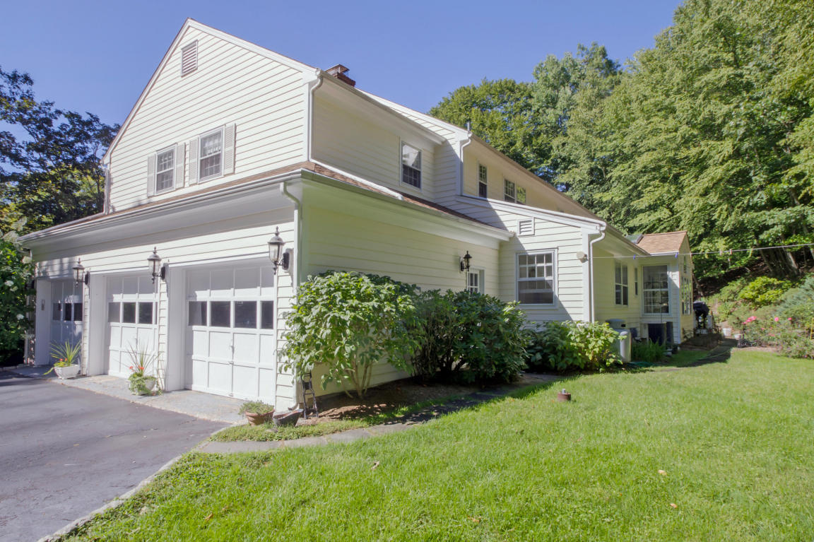 1 Ogden Road, New Canaan, CT 06840
