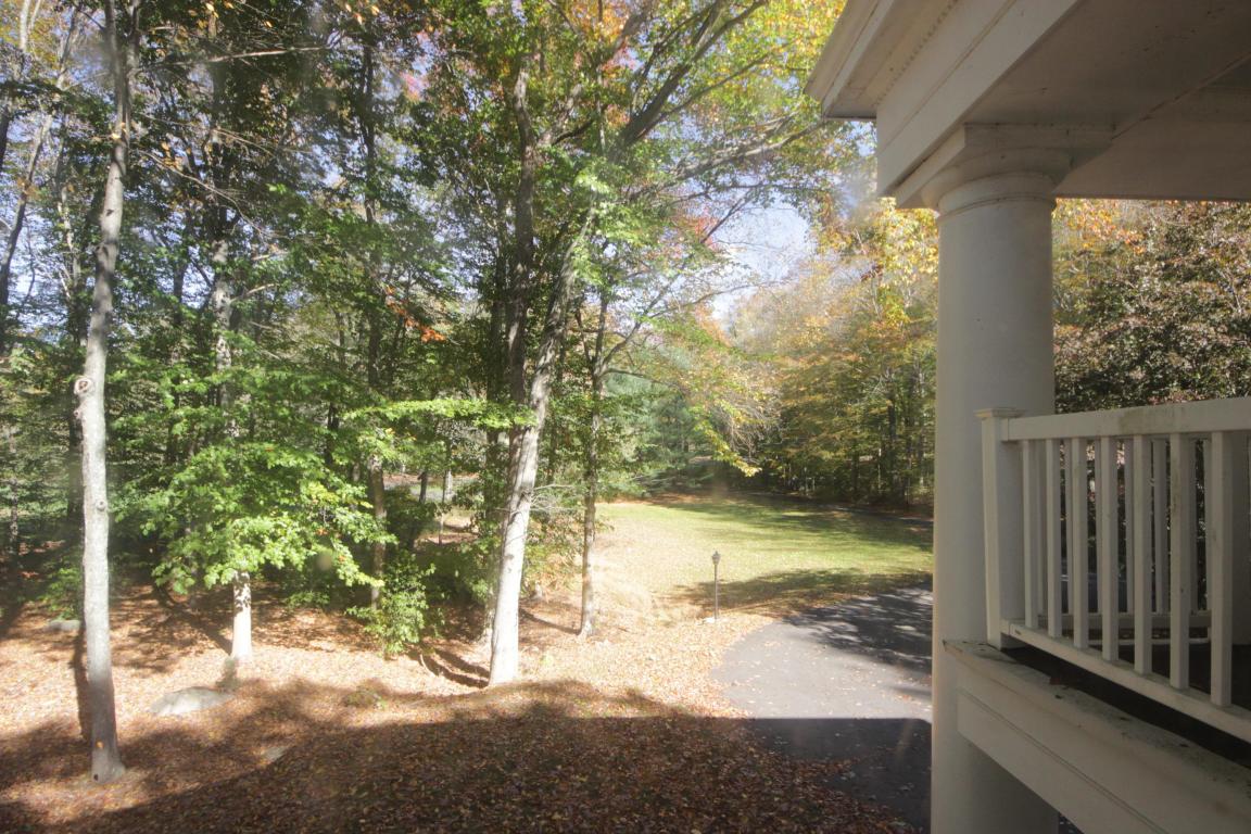 148 Ramhorne Road, New Canaan, CT 06840