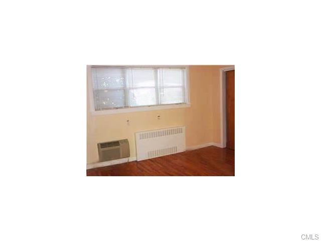 11 Bedford Avenue, Norwalk, CT 06850