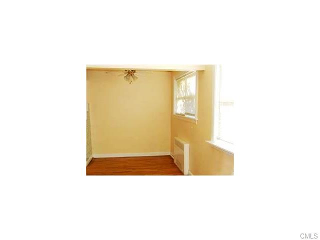 11 Bedford Avenue, Norwalk, CT 06850