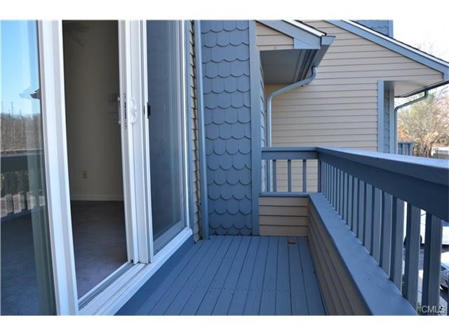 15 Perry Avenue, Norwalk, CT 06850