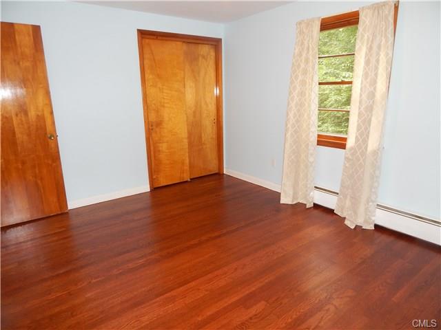 19 Fulmar Lane, Norwalk, CT 06850